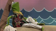 Kermit sitzt unter einer Palme © Sesameworkshop Foto: screenshot